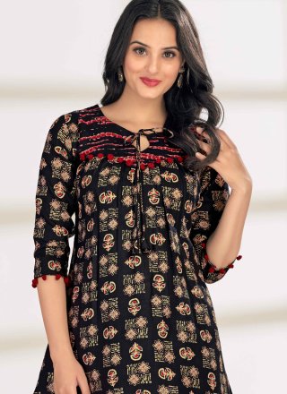Black Cotton Casual Kurti with Print Work