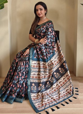 Black Viscose Contemporary Sari In Plain