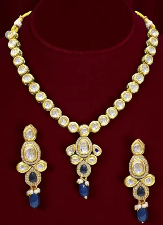 Blue Beads and Stone Work Necklace Set