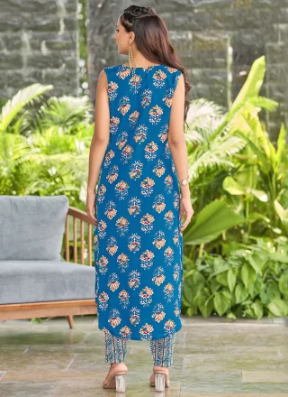 Blue Poly Cotton Casual Kurti with Print Work for Casual