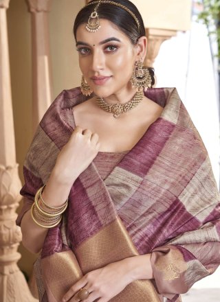 Checks and Zari Work Silk Trendy Saree In Burgundy for Ceremonial