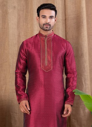 Congenial Maroon Jacquard Kurta Pyjama