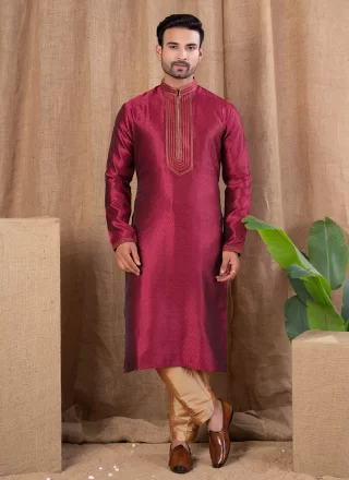 Congenial Maroon Jacquard Kurta Pyjama