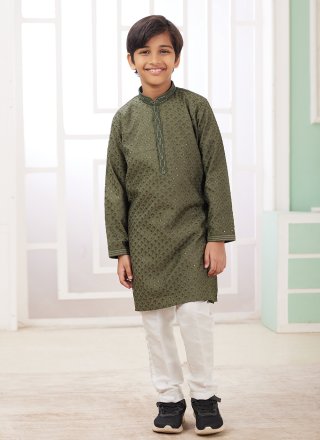 Demure Green Art Silk Kurta Pyjama with Thread Work