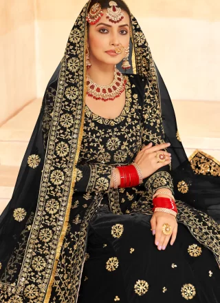 Dori, Embroidered, Sequins and Zari Work Velvet Lehenga Choli In Black for Engagement