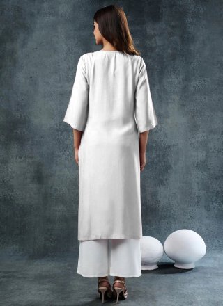 Embroidered Work Rayon Casual Kurti In White for Ceremonial
