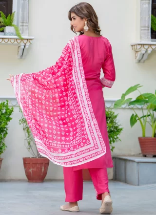 Embroidered Work Silk Blend Salwar Suit In Pink Color
