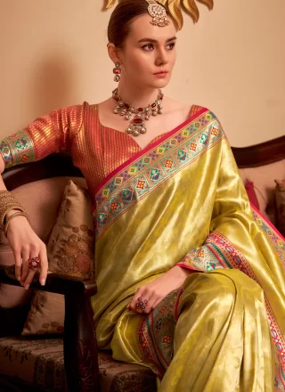 Entrancing Mustard Silk Traditional Saree