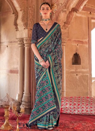 Georgette Contemporary Sari In Blue