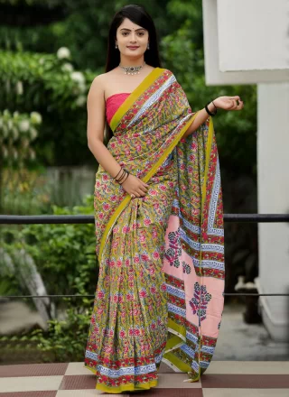 Green Cotton Print Work Contemporary Saree for Casual