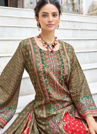 Green Crepe Silk Digital Print Work Salwar Suit