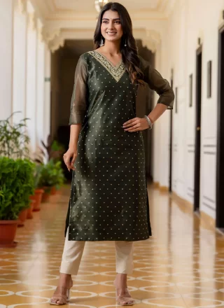 Green Embroidered and Zari Work Silk Blend Party Wear Kurti