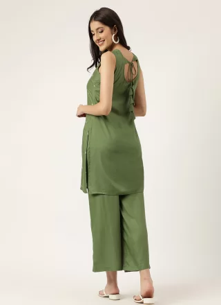 Green Embroidered Work Rayon Casual Kurti