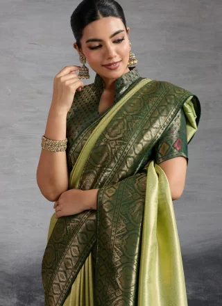 Green Kanjivaram Silk Meenakari, Woven and Zari Work Classic Sari