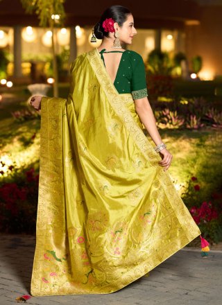 Green Pure Dola Traditional Saree