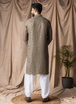 Green Rayon Kurta Pyjama with Embroidered and Thread Work