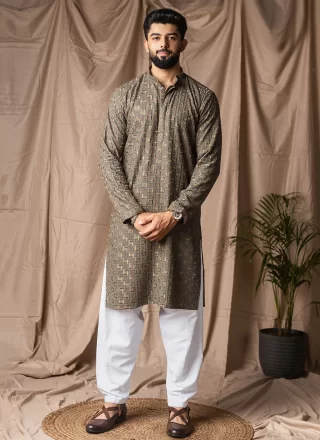 Green Rayon Kurta Pyjama with Embroidered and Thread Work