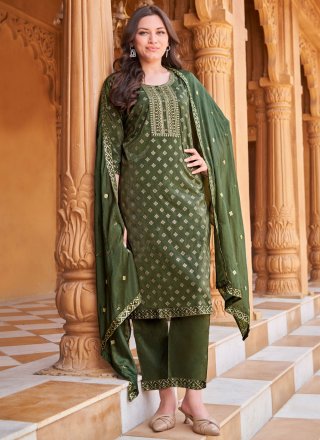 Green Shimmer Readymade Style
