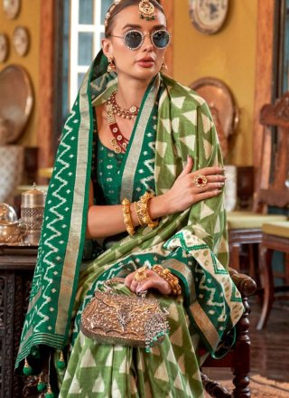 Green Silk Geometric Print Work Classic Saree