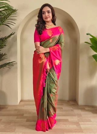 Green Silk Trendy Saree with Weaving Work for Ceremonial