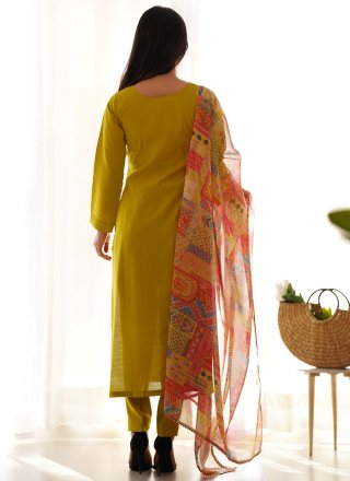 Green Viscose Readymade Salwar Suit In Plain for Casual