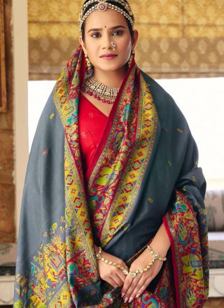 Haute Grey Silk Classic Saree with Print Work