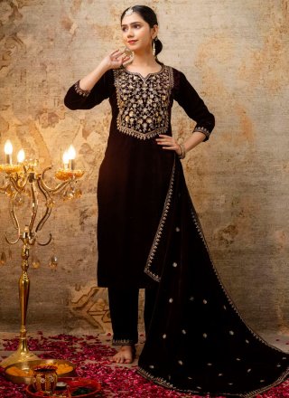 Heavenly Maroon Velvet Salwar Suit
