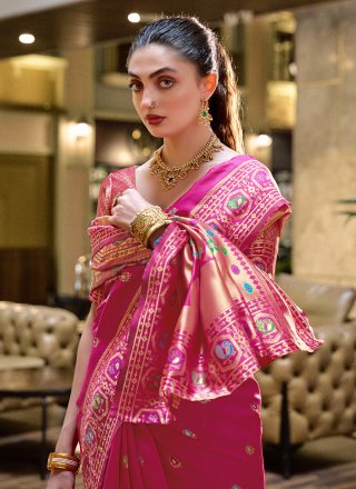 Hot Pink Silk Blend Contemporary Sari with Broches, Jacquard and Zari Work