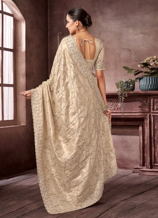 Jacquard Silk Classic Saree In Beige Color