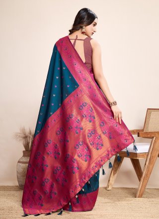 Jacquard Silk Trendy Saree In Morpeach
