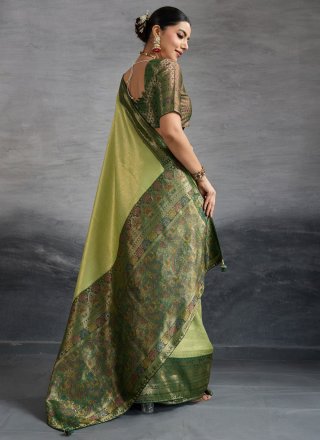 Kanjivaram Silk Contemporary Sari In Green