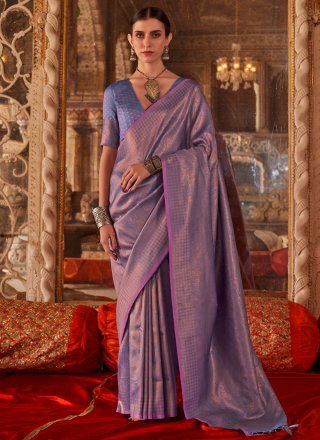 Lavender Handloom Silk Classic Sari with Weaving and Zari Work for Ceremonial