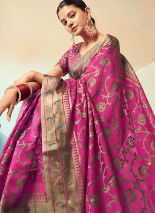 Magenta Georgette Contemporary Saree