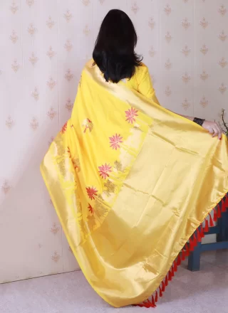 Masterly Yellow Silk Classic Saree