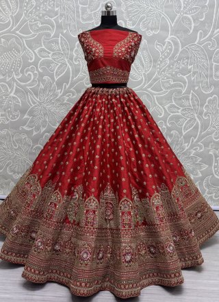 Matka Silk Lehenga Choli In Red Color