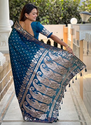 Morpeach Banarasi Silk Woven Work Classic Sari