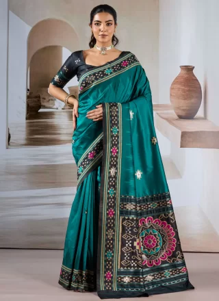 Morpeach Handloom Silk Weaving Work Contemporary Saree for Ceremonial