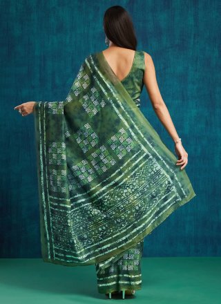 Muslin Trendy Saree with Digital Print Work
