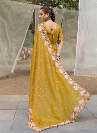 Mustard Crush Trendy Saree