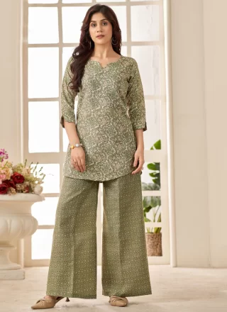 Nice Green Poly Cotton Designer Kurti