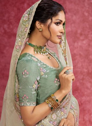 Patch Border, Cut, Embroidered, Sequins and Thread Work Fancy Fabric Traditional Saree In Green