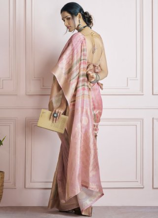 Patch Border, Digital Print and Zari Work Handloom Silk Traditional Saree In Pink for Ceremonial