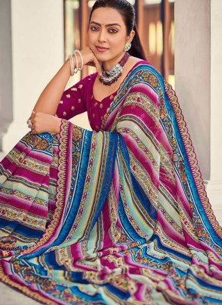 Patch Border, Embroidered and Print Work Weight Less Classic Saree In Burgundy