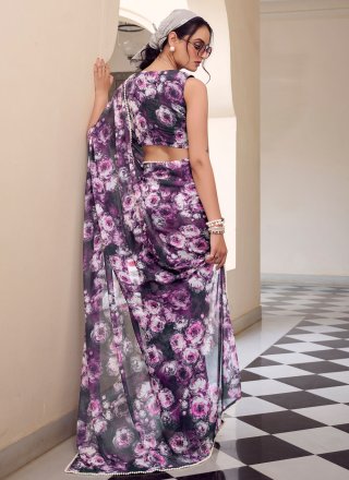 Patch Border, Floral Patch, Lace and Pearls Work Weight Less Contemporary Sari In Purple Color