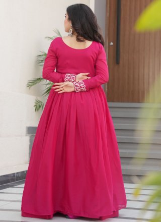 Phenomenal Rani Georgette Gown