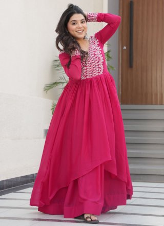 Phenomenal Rani Georgette Gown