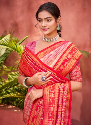 Pink Kanjivaram Silk Classic Sari with Weaving Work