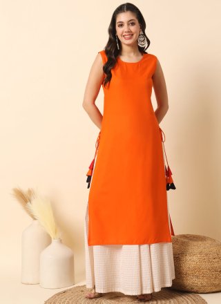 Plain Work Rayon Party Wear Kurti In Orange for Casual