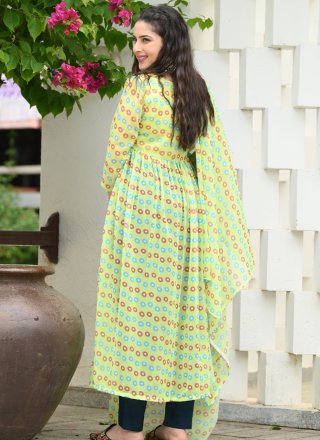 Preferable Green Georgette Salwar Suit