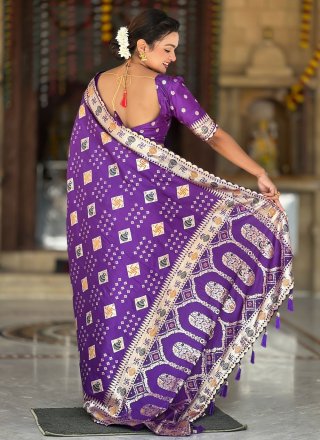 Pretty Purple Pure Dola Traditional Saree with Meenakari and Weaving Work
